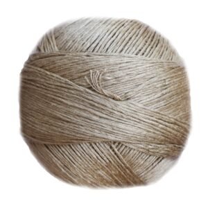 Ovillo de hilo de bambú L Casasol en color beige tostado