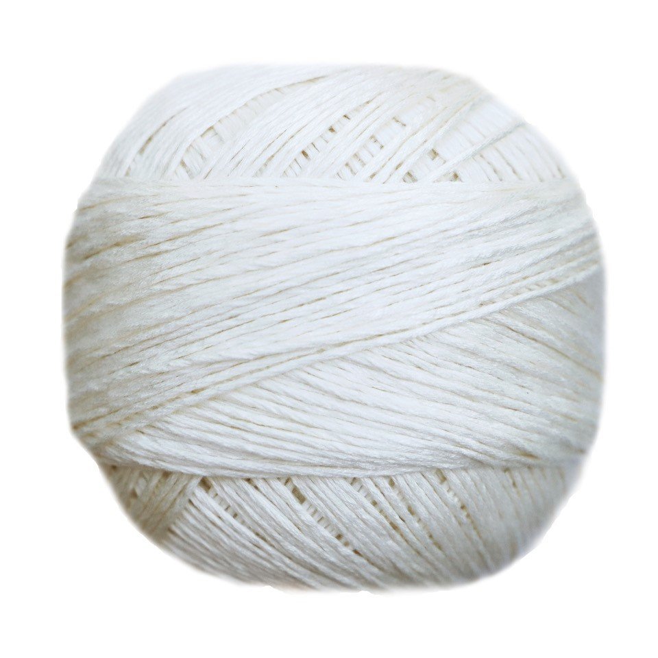 Ball of Casasol bamboo L yarn in cream white